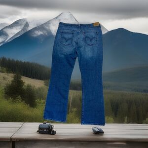 Levi’s 515 Womens Bootcut‎ Jeans Western Cowgirl Stretch 1% Spandex High Rise